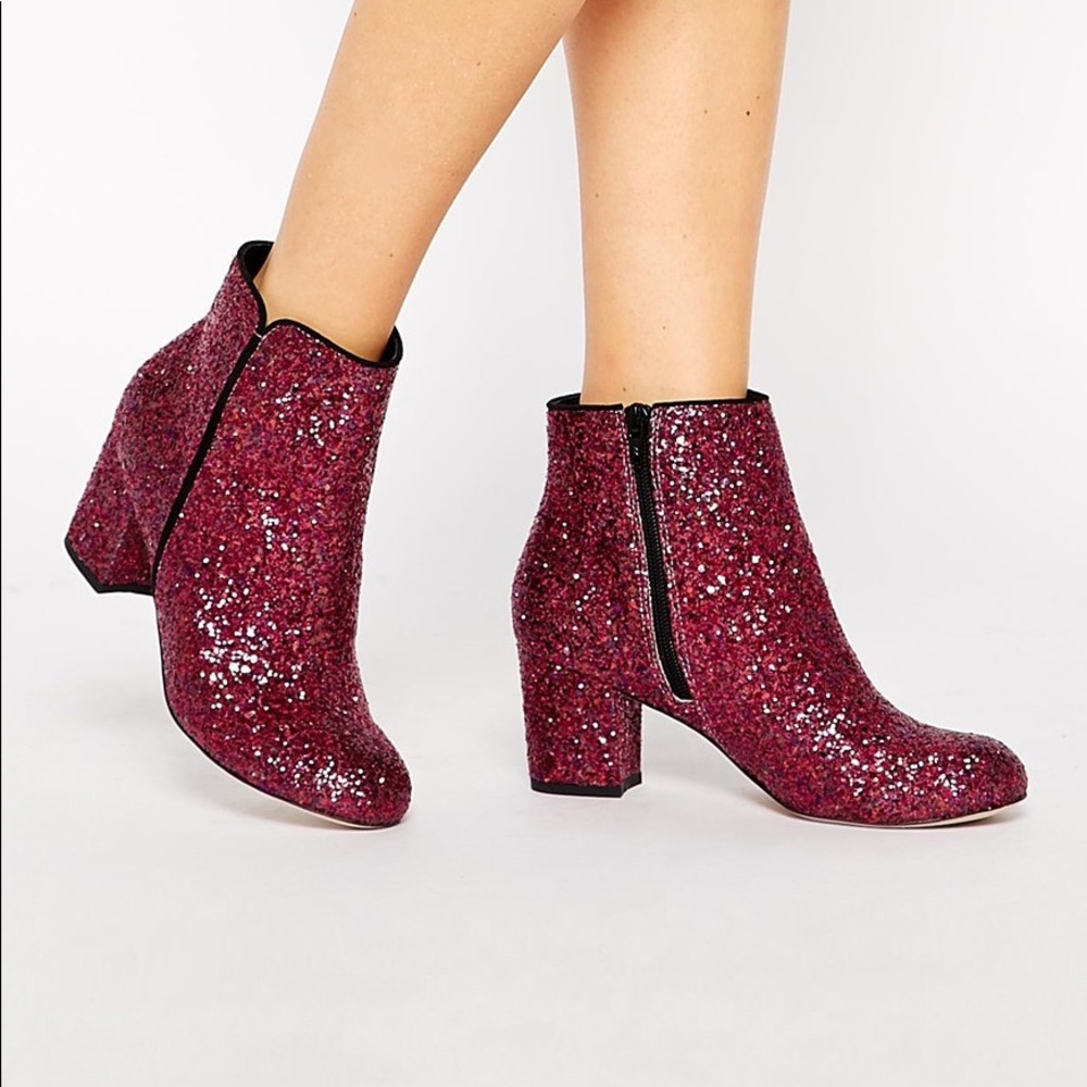 Pink Glitter Boots size 8.5